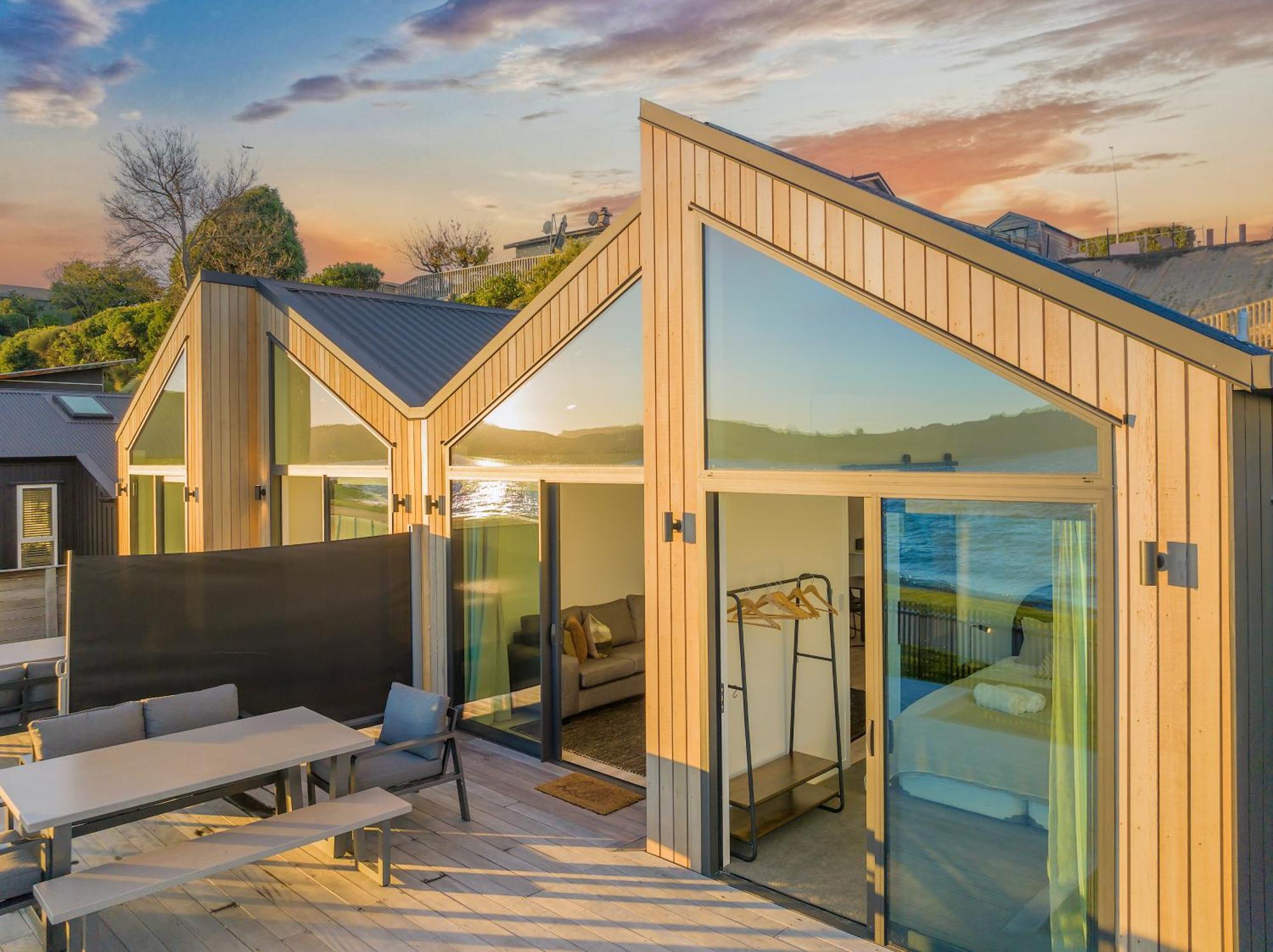 Brand New Lake Front Homes Spa Pool Taupo Zewnętrze zdjęcie