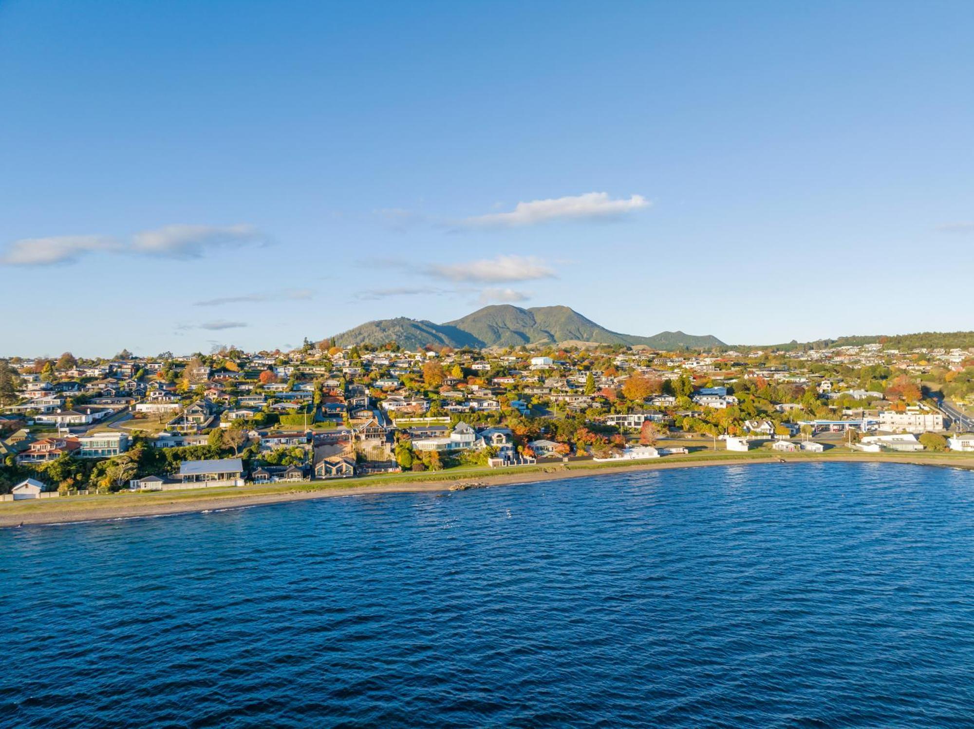 Brand New Lake Front Homes Spa Pool Taupo Zewnętrze zdjęcie