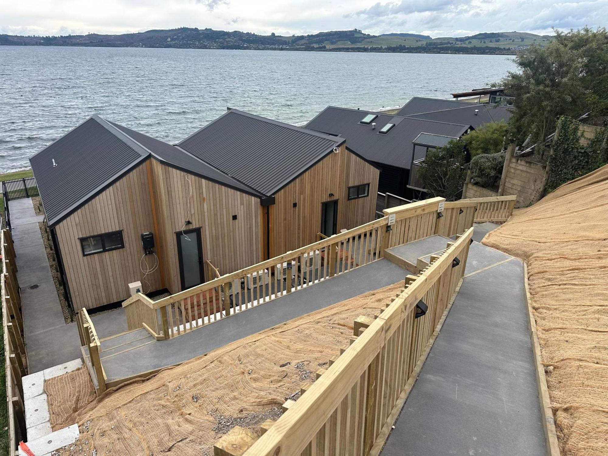 Brand New Lake Front Homes Spa Pool Taupo Zewnętrze zdjęcie